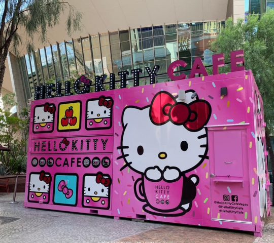 Hello Kitty Cafe