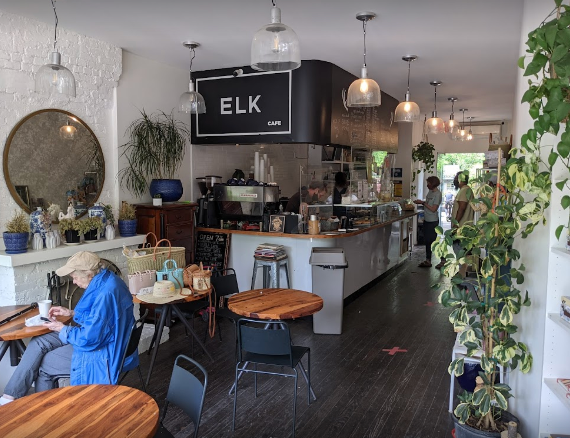Elk Cafe