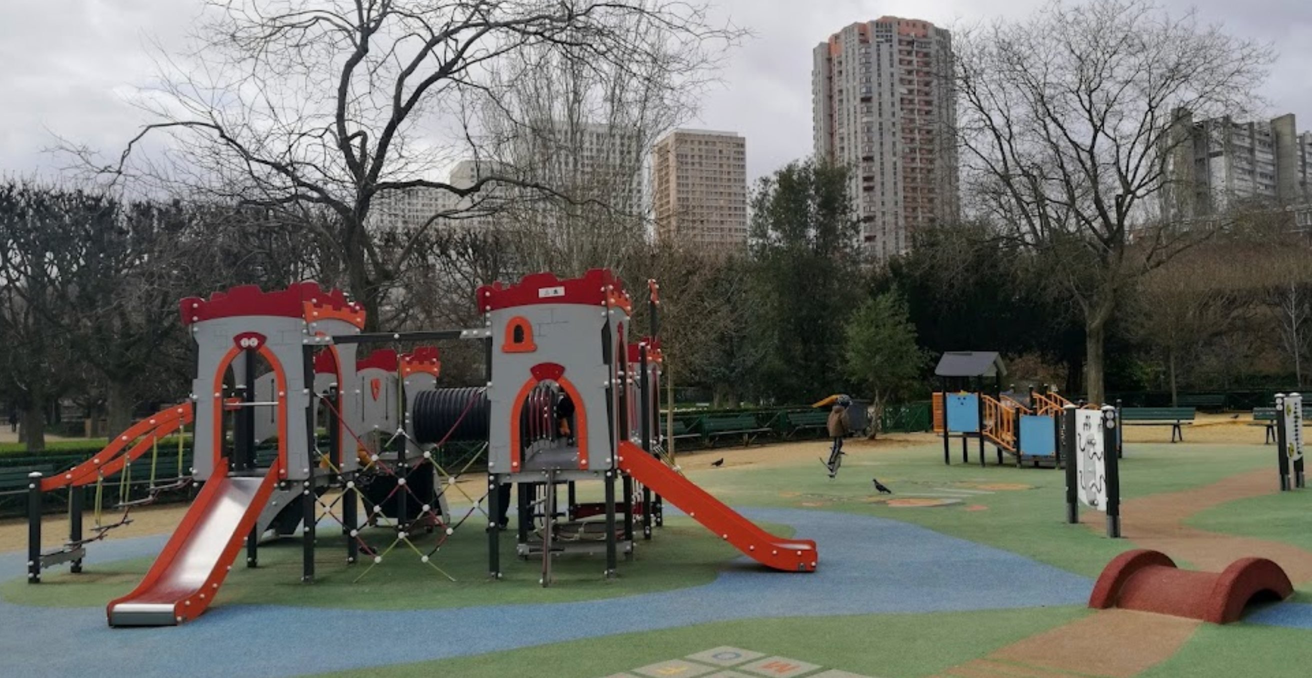 Playground in Parc de Choisy