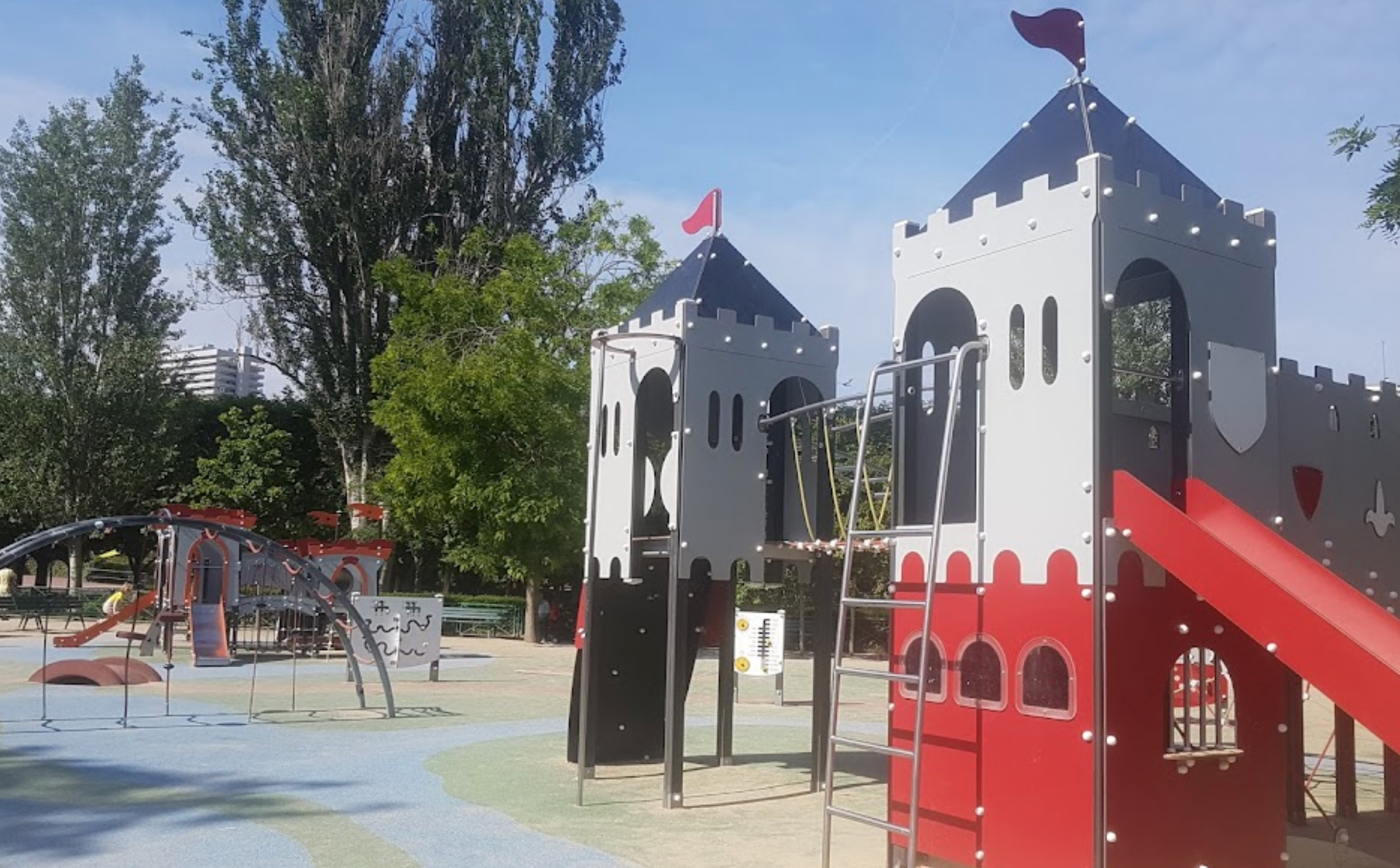 Playground in Parc de Choisy