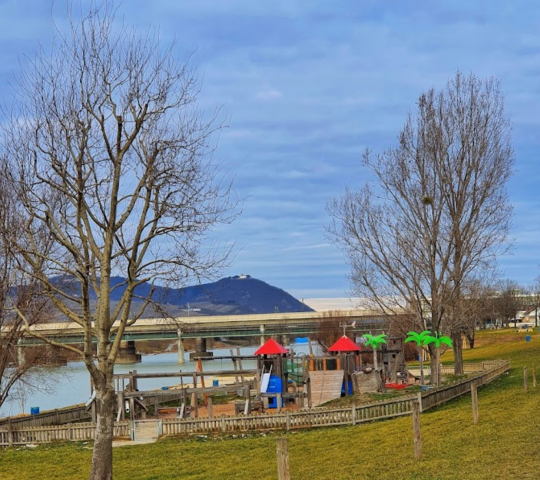 Kinderspielsplatz Brigittenauerbrücke