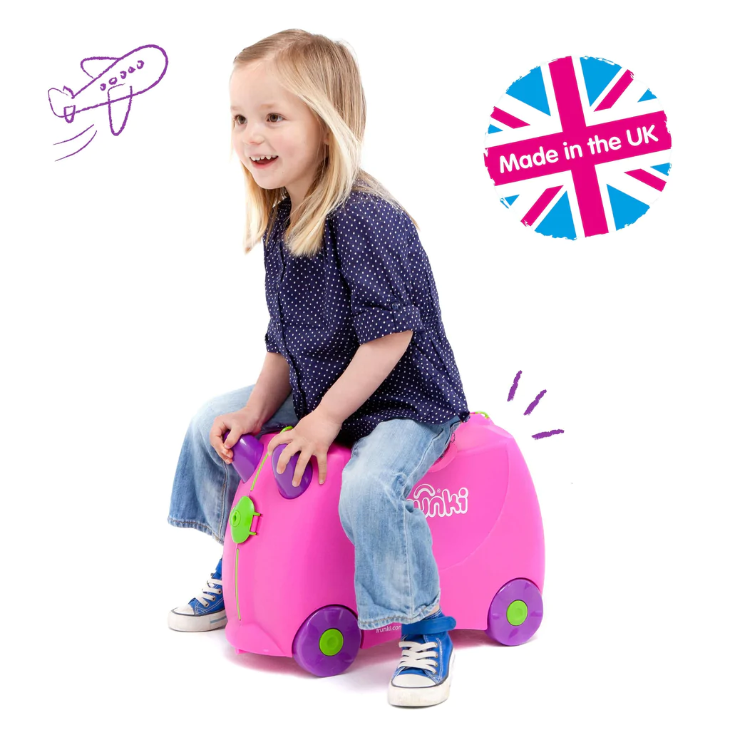trunki ride on suitcase for trip with toddler